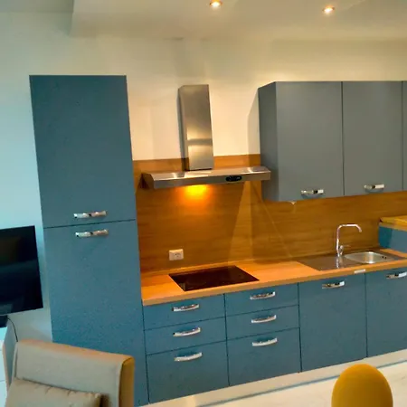 Appartement Bright House Near Basilica Of Saint Paul, Metro B *